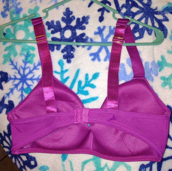 36c bra - Picture 2 of 2